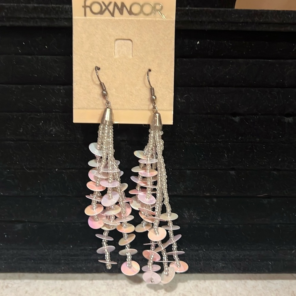 Foxmoor dangling earrings